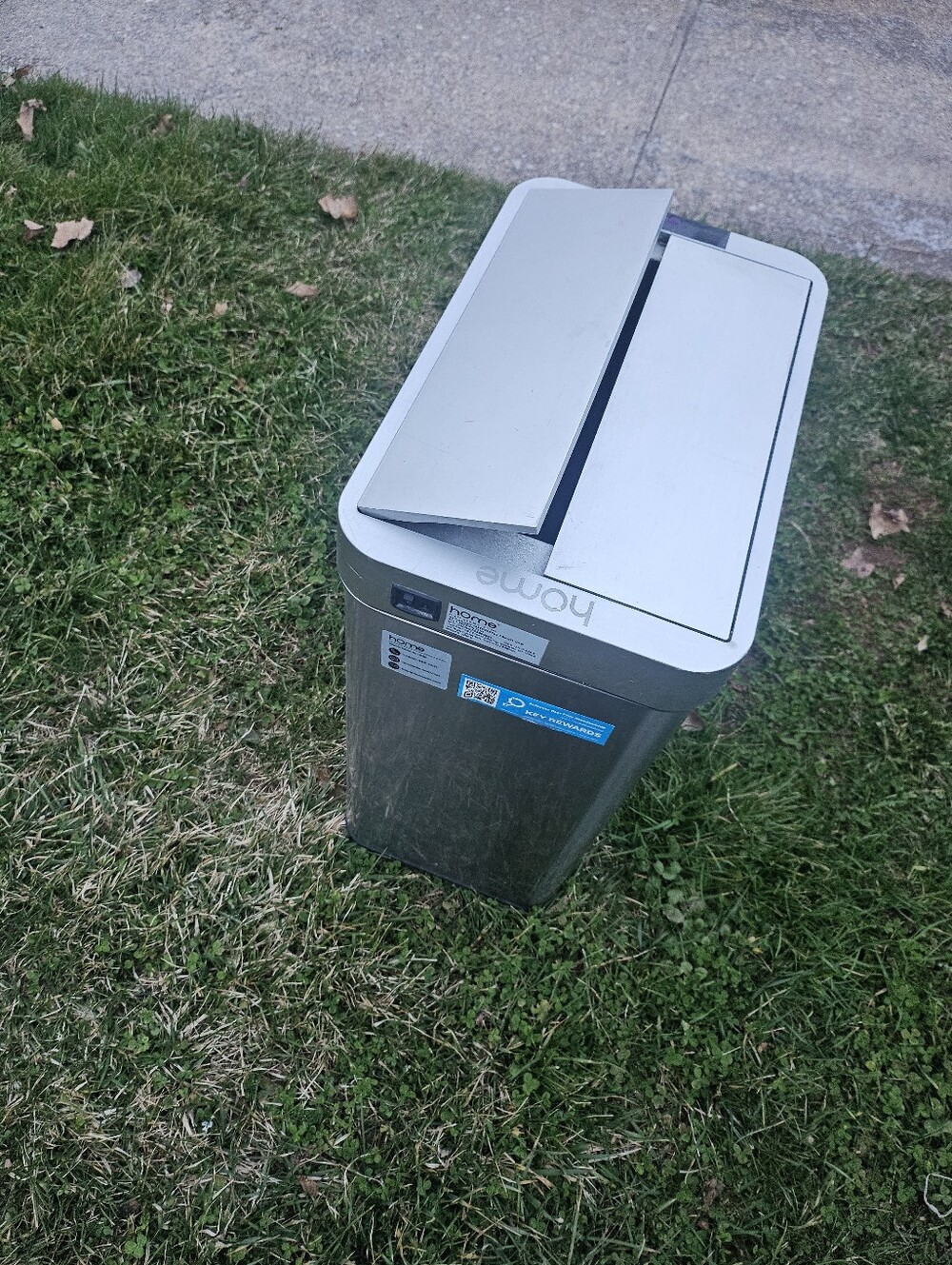hOmeLabs Automatic Kitchen Trash Can - 13 Gallon